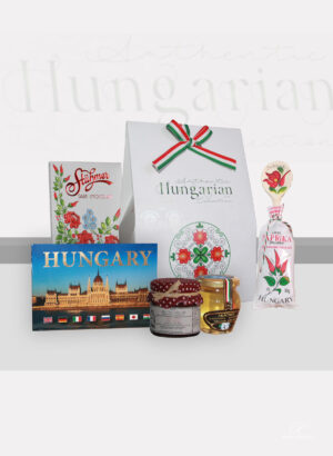 Authentic Hungarian Collection magyar ajándék csomag - Hungary könyv, Akácméz, lakvár, paprika, Stuhmer csokoládé