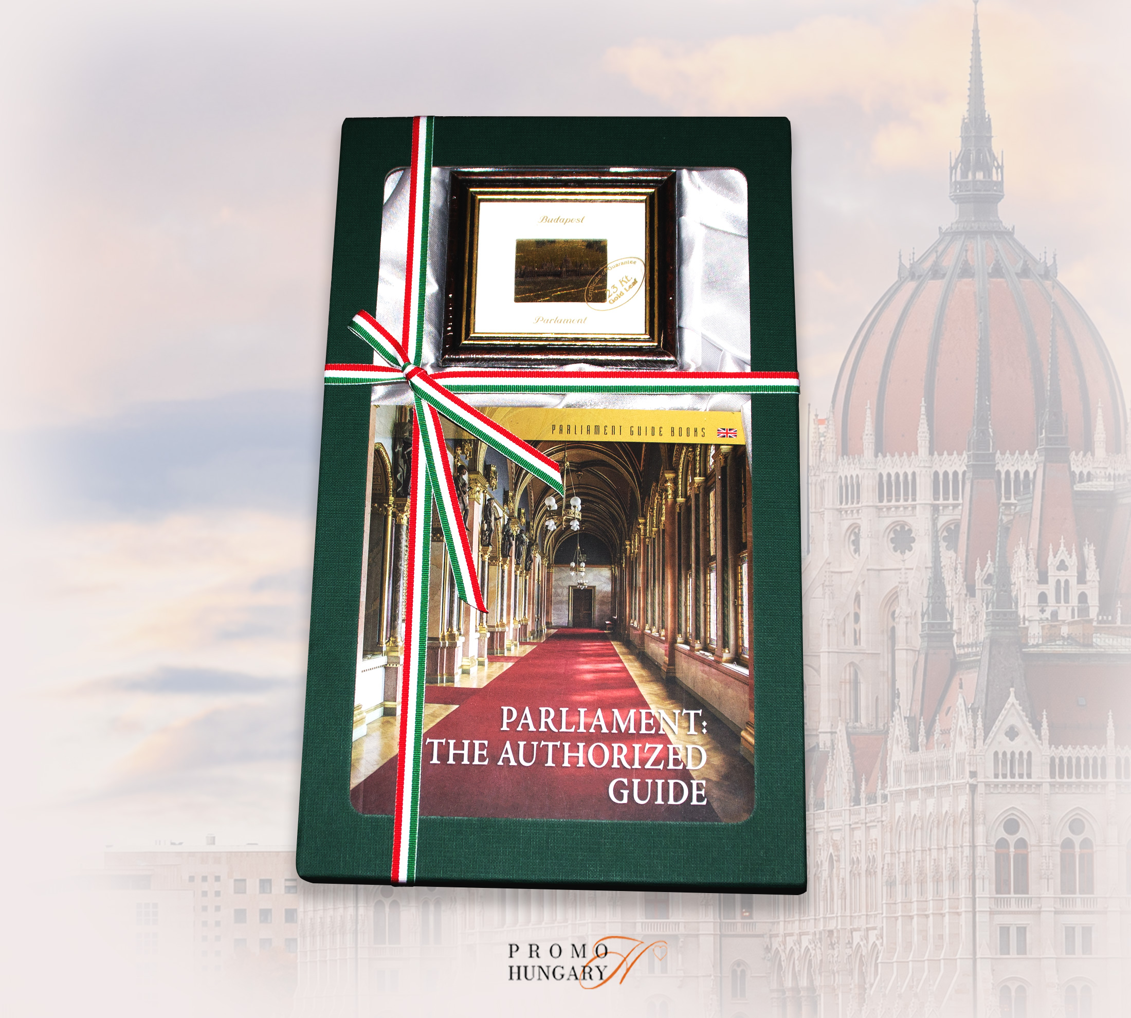 Hungarian Parliament guide book - A hivatalos parlamenti körséta ajándékszettben